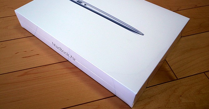 11インチのMacBook Airを買ったとです。